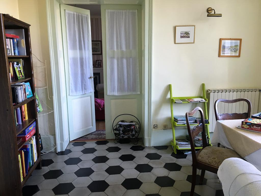 Chambres D'Hotes Et Roulotte Au Bonheur Du Parc Le Breuil  Buitenkant foto